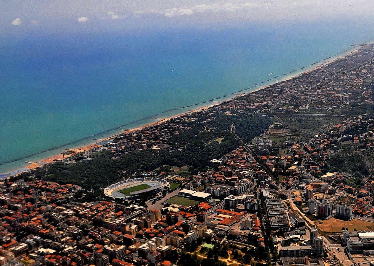 Suites Rome Pescara Zewnętrze zdjęcie